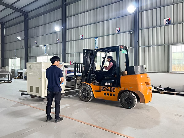 復卷機五大性能特點